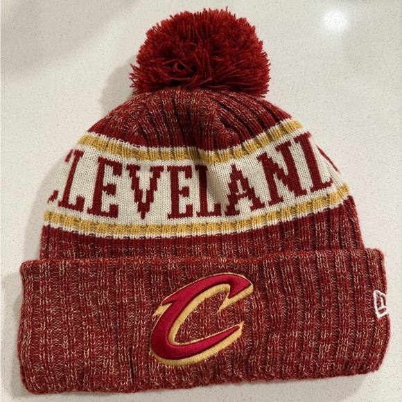 Cleveland Cavaliers Beanie - New Era Winter Beanie Hat - Picture 1 of 7